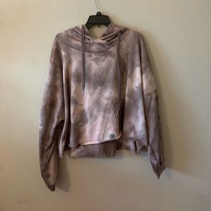 Cropped Rue 21 sweatshirt